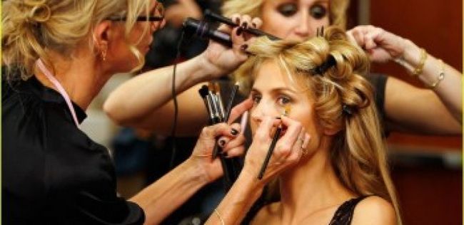 12 consejos de belleza de desfile de moda entre bastidores