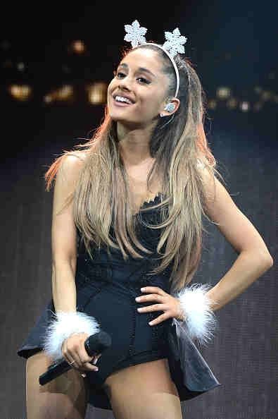 Ariana Grande Y100`s Jingle Ball 2014 - Show