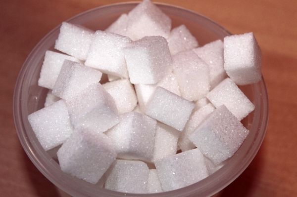 Lo que es peor para el corazón: el azúcar o la sal?