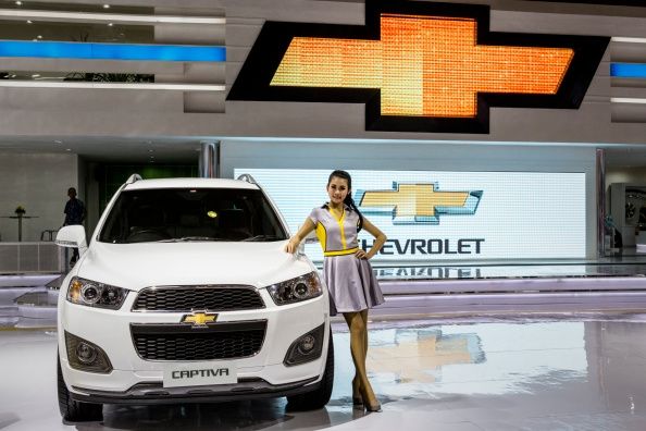 Chevrolet Captiva en el 22º Salón Internacional del Automóvil de Indonesia.