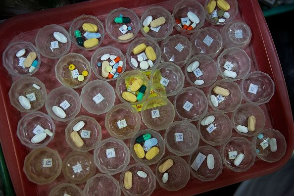 Farmacias no están tomando parte en un take-back programa de medicamentos que la DEA lanzó el año pasado.