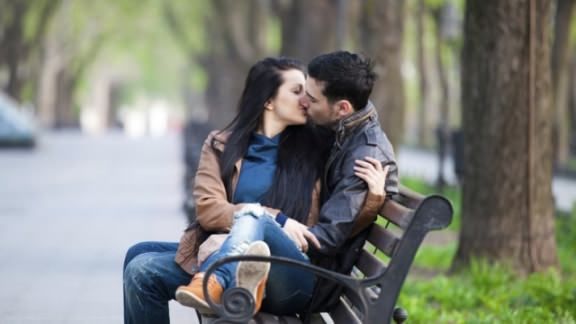 Cómo French Kiss Técnica Perfectamente Kissing