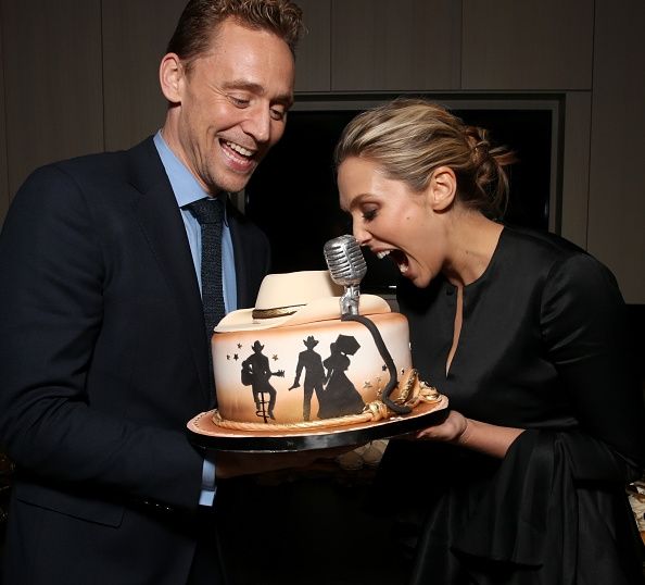 Tom Hiddleston, Elizabeth Olsen, que data