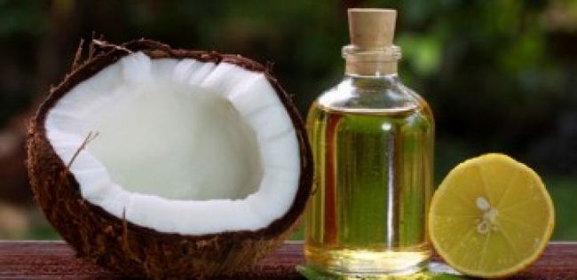 Las 10 maneras de utilizar el aceite de coco para la piel y el pelo