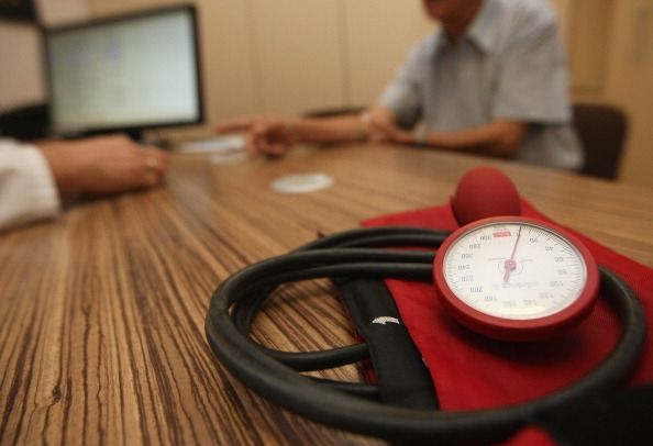 Un estudio grande de la presión arterial terminó temprano porque encontró que la hipertensión se debe tratar de manera más agresiva.