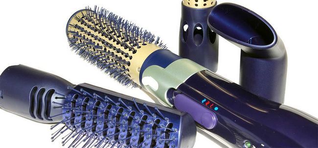 6 herramientas esenciales para Style y mantener su cabello ondulado