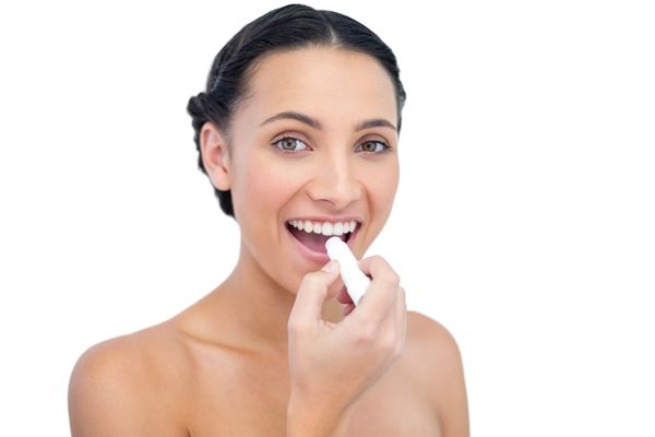 utilizar productos para los labios con SPF