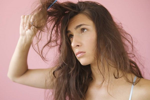 mejores remedios caseros para tratar el cabello opaco y dañado