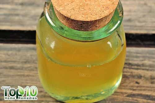 Jarabe para la tos de bricolaje con glicerina y miel