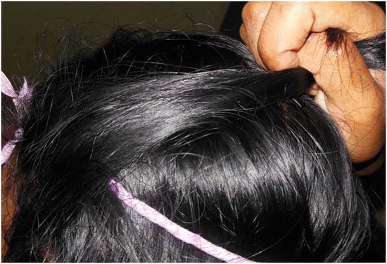 banda lateral para el cabello
