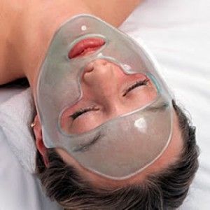 Enfriamiento máscara de gel para volver una piel radiante