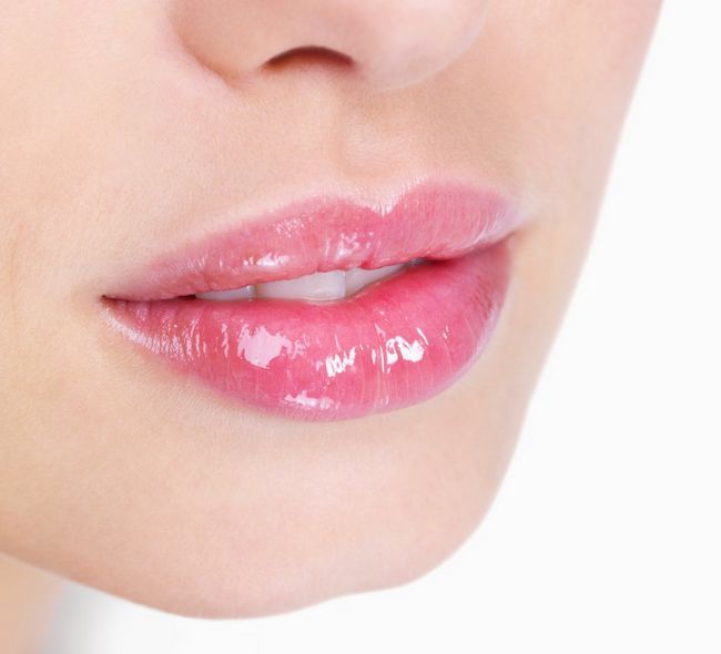 Cómo mostrar grandes labios más pequeño / más delgado sin cirugía?