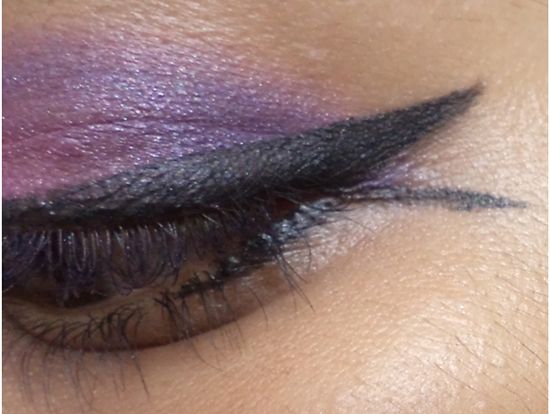 Maquillaje Fishtail Eyeliner