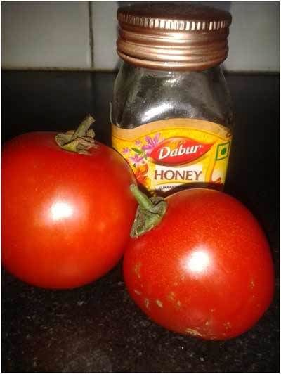 Jugo de tomates para la piel que brilla intensamente