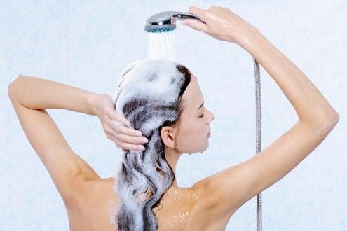 Consejos para elegir el mejor champú para su cuidado del cabello