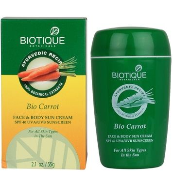 Biotique Bio cara zanahoria y el cuerpo crema solar SPF 40