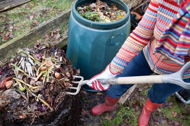 Compost 101: Cómo crear compost que funciona como Rocket Fuel para su jardín