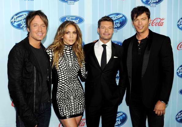 & # 034-American Idol & # 034- pilares en la premier de Los Ángeles de y Ídolo # 034-American XIII. 