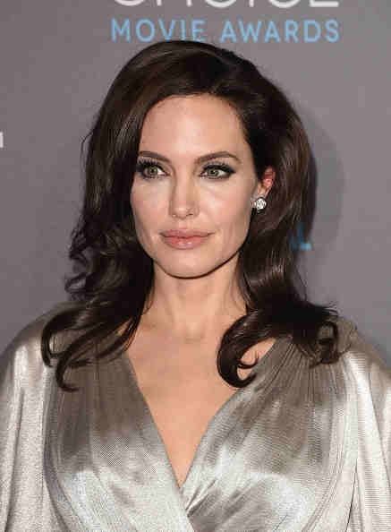 Angelina Jolie en los críticos anuales 20` Choice Awards.