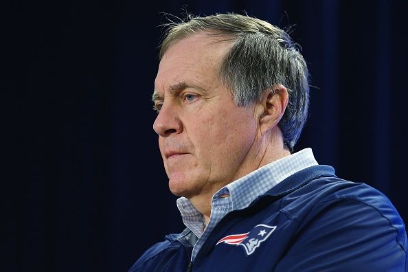 Bill Belichick en la conferencia de prensa de los New England Patriots Head Coach.