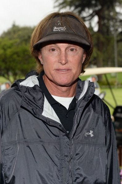 Bruce Jenner en el sexto George Lopez Celebrity Golf Classic Beneficio anual en 2013.