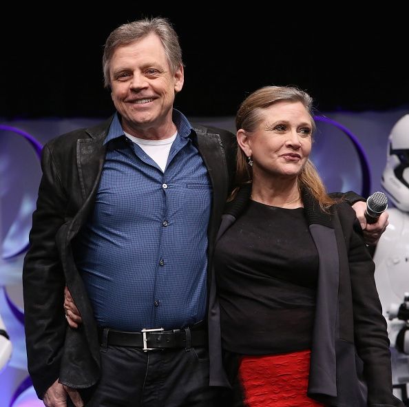 Mark Hamill y Carrie Fisher, & # 034-Star Wars: The Force despierta & # 034- Episodio VII