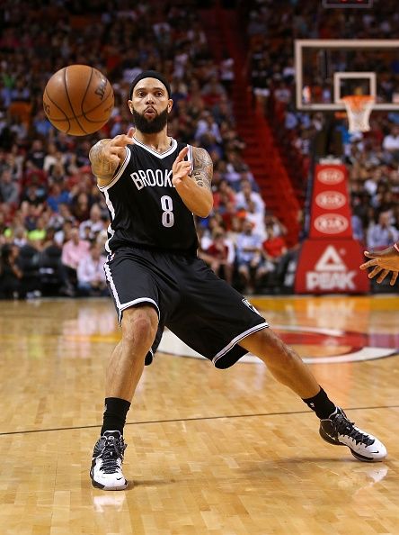 Deron Williams durante Brooklyn Nets contra el juego de Miami Heat.