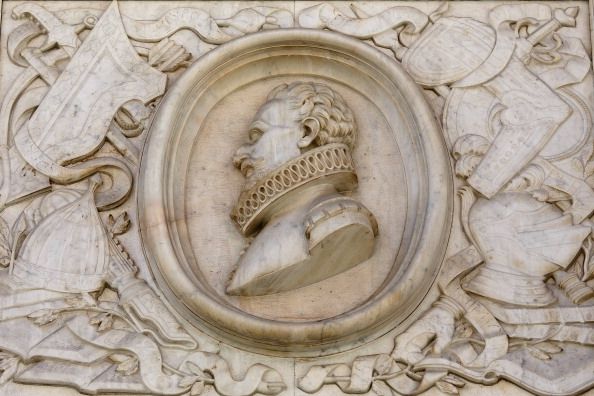 Buscar Cervantes` Lost Remains