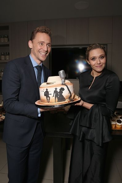 Tom Hiddleston, Elizabeth Olsen, romance