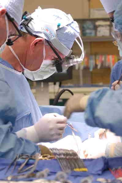 Los expertos prefieren ahora el brazo de la ingle para procedimientos de angiografía