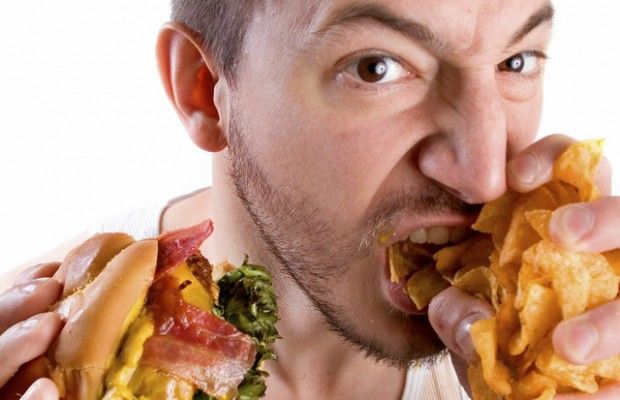 Cómo frenar sus hábitos alimenticios