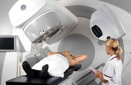 Simposio La radioterapia en la Universidad de Colorado destacó las nuevas tendencias en el tratamiento del cáncer