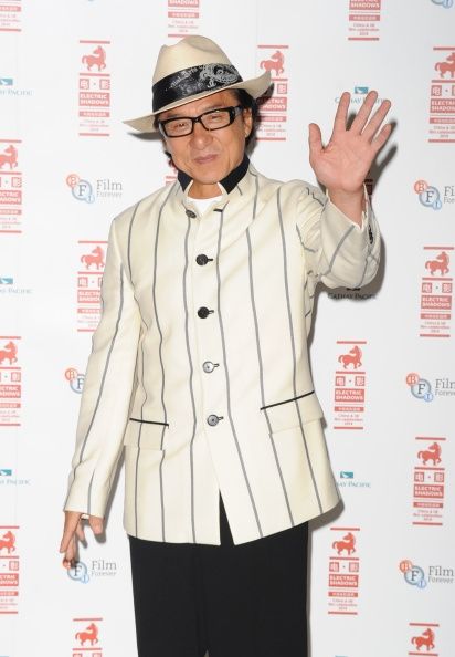 Jackie Chan introduce & # 034-Chinese Zodiac 