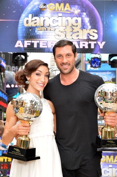 Meryl Davis y Maksim Chmerkovskiy en`Good Morning America.` Meryl Davis y Maksim Chmerkovskiy en`Good Morning America.`