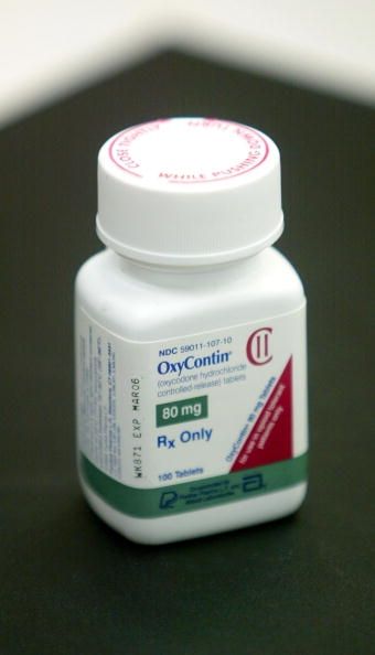 OxyContin, un analgésico opioide, ha sido aprobado para su uso en los jóvenes con graves, dolor continuo.
