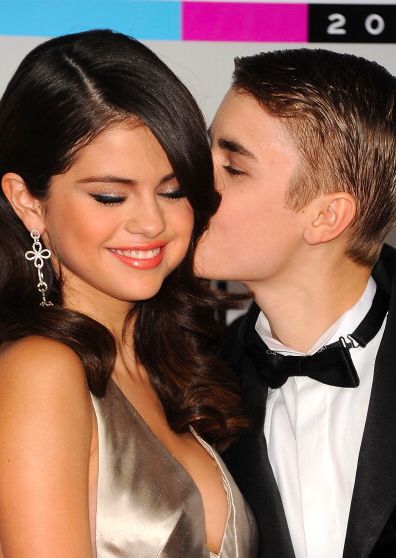 Selena Gomez y Justin Bieber en los American Music Awards