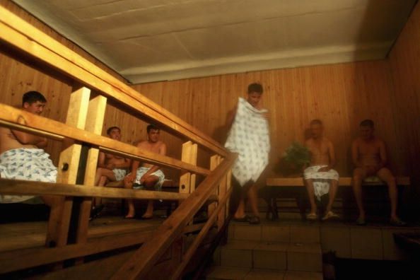 Puede haber beneficios para el uso regular de un sauna o baño de vapor.
