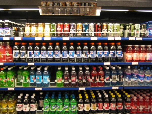 Gravar azúcar sodas azucaradas reduciría la obesidad infantil