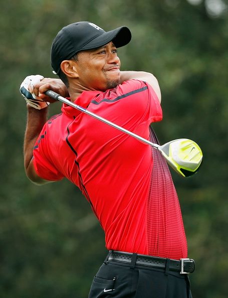 Tiger Woods en la ronda final de la World Challenge héroe.