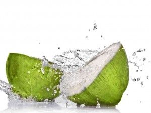 Los 10 mejores usos y beneficios del agua de coco