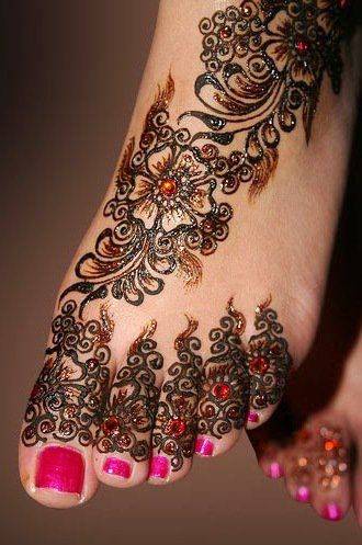 New-paquistaníes-árabe-nupcial-Mehndi-Designs-2013-por-Brides-6