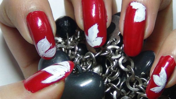 nail art floral rojo tres