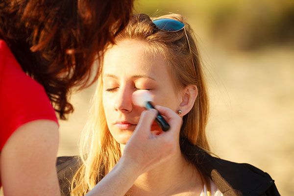 Aplicación de maquillaje