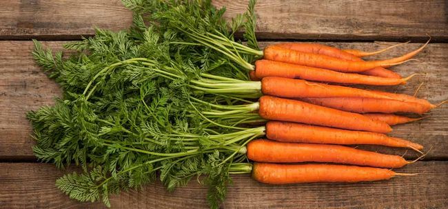 24 ventajas asombrosas de zanahorias para la piel, el cabello y Salud