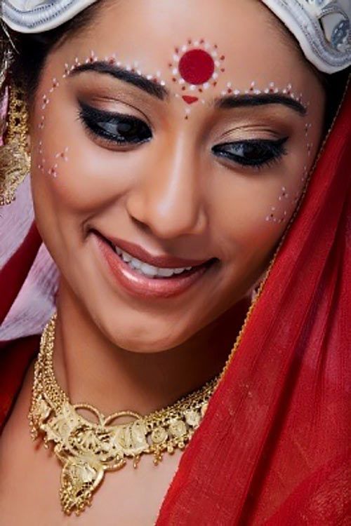 bengalí looks de maquillaje de novia