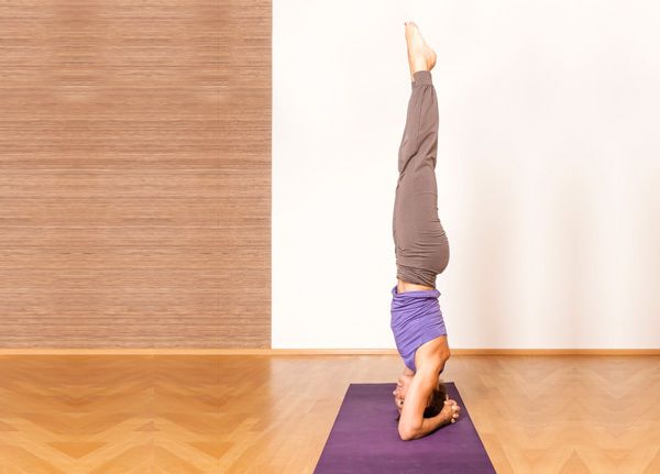 Shirshasana para el yoga