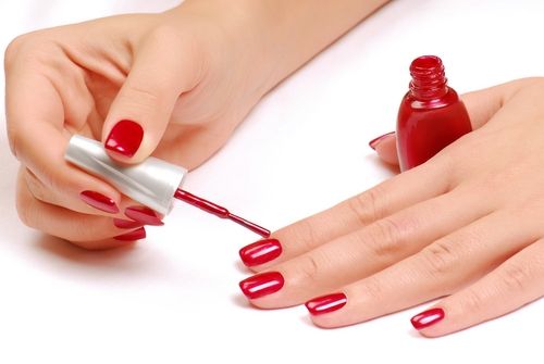 Consejos asombrosos, ideas para aplicar el esmalte de uñas perfectamente
