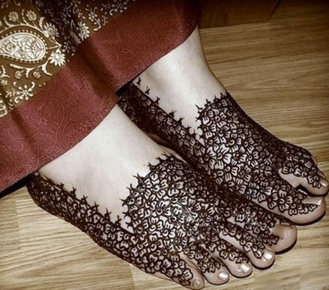 Sandalia floral para tus pies