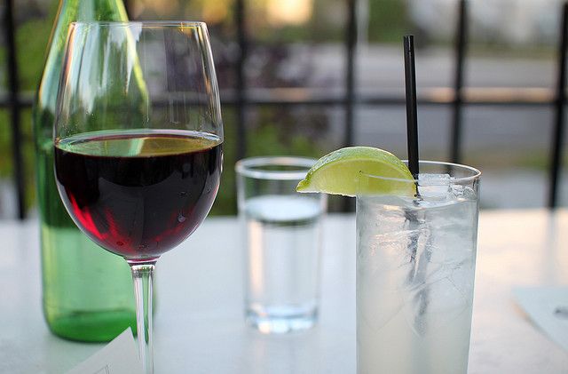 consejos Evite el alcohol