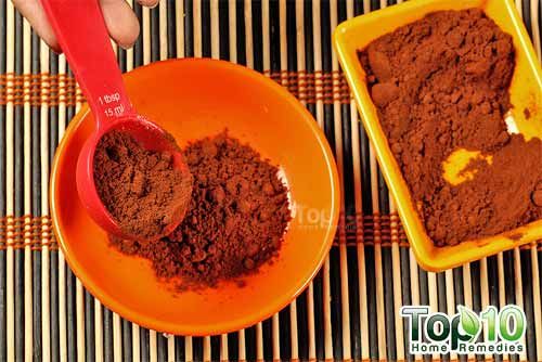 polvo de cacao y coco cara aceite máscara step1